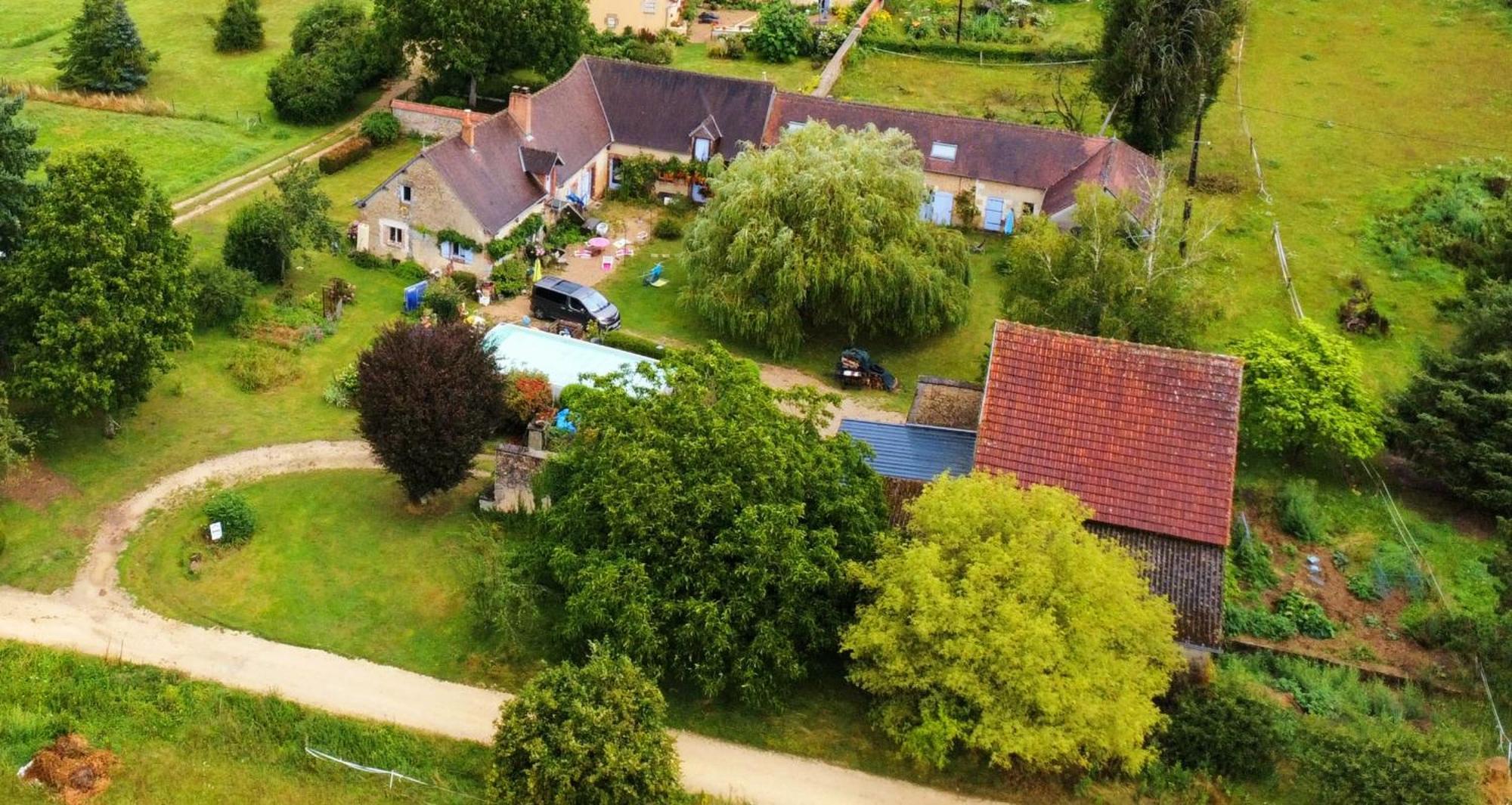 Les Anniquins Villa Ivoy-le-Pre Ngoại thất bức ảnh